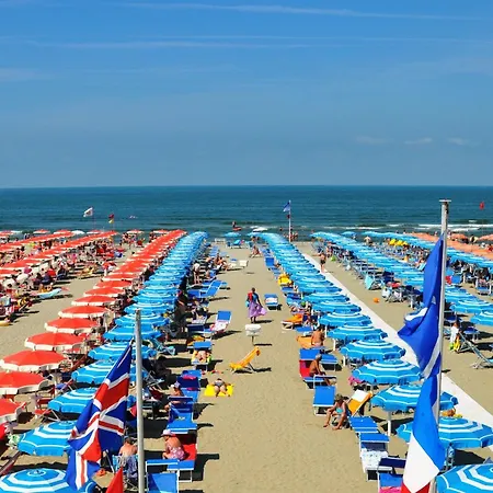 Hotel Pineta Mare Lido di Camaiore