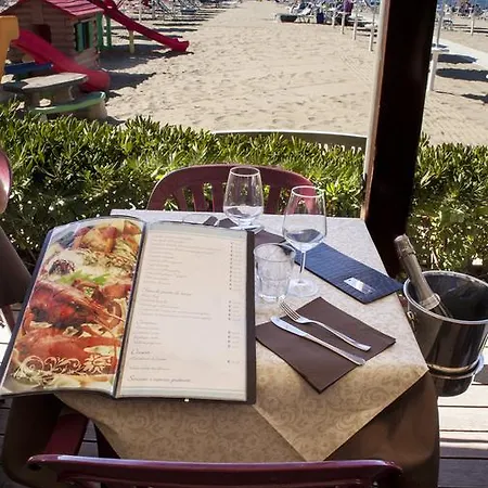 Hotel Pineta Mare 3*