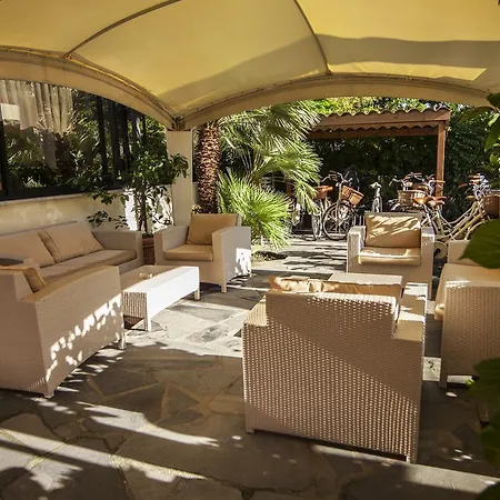 Pineta Mare Hotel 3*