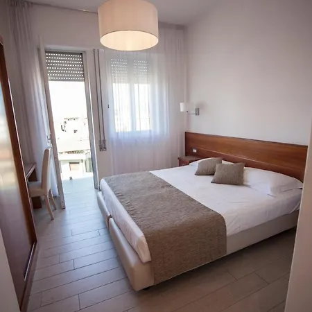 Hotel Pineta Mare 3*